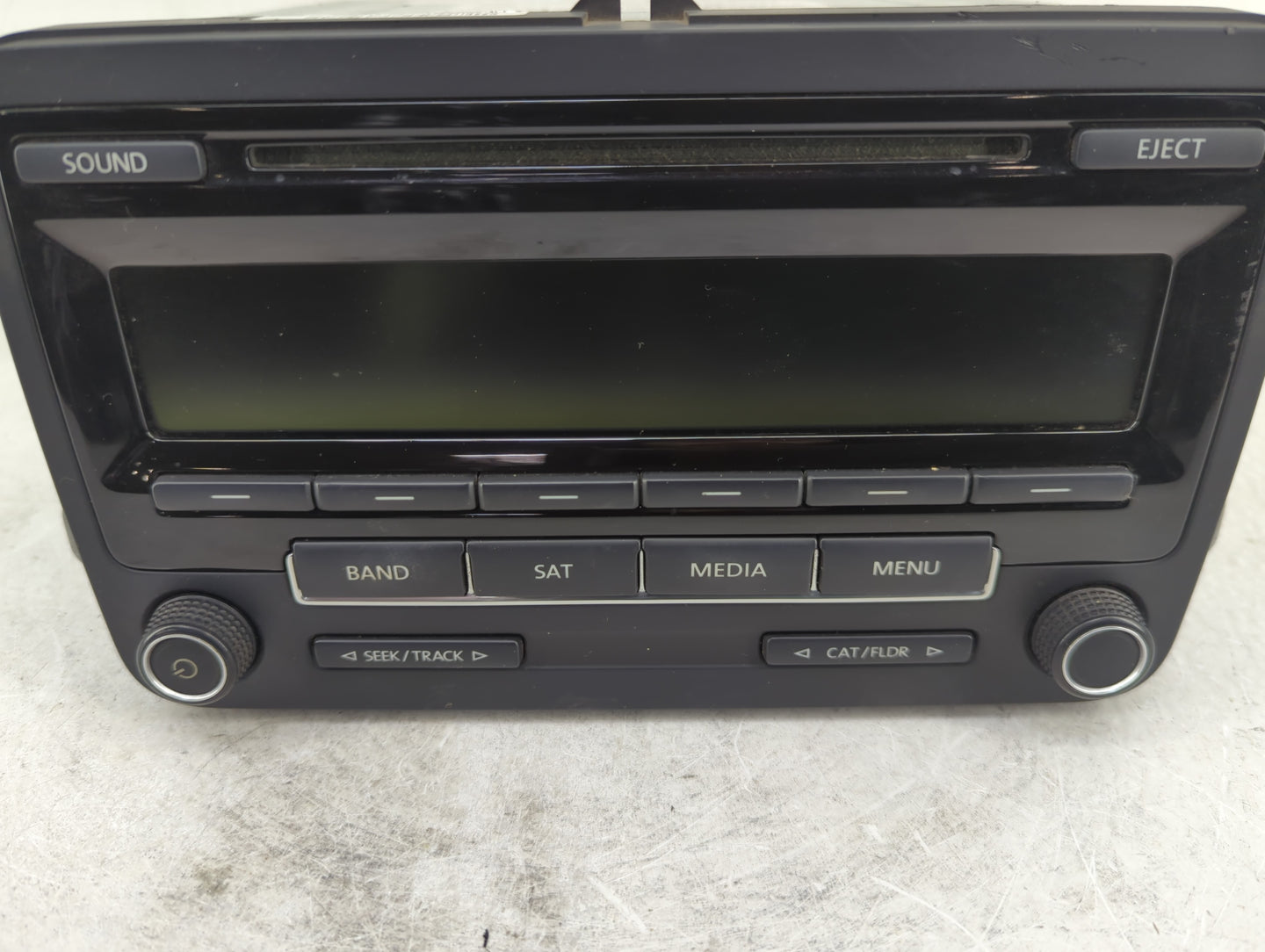 2015-2017 Volkswagen Jetta Radio AM FM Cd Player Receiver Replacement P/N:1K0 035 164 J 1Q0 035 274 B Fits Fits 2015 2016 20