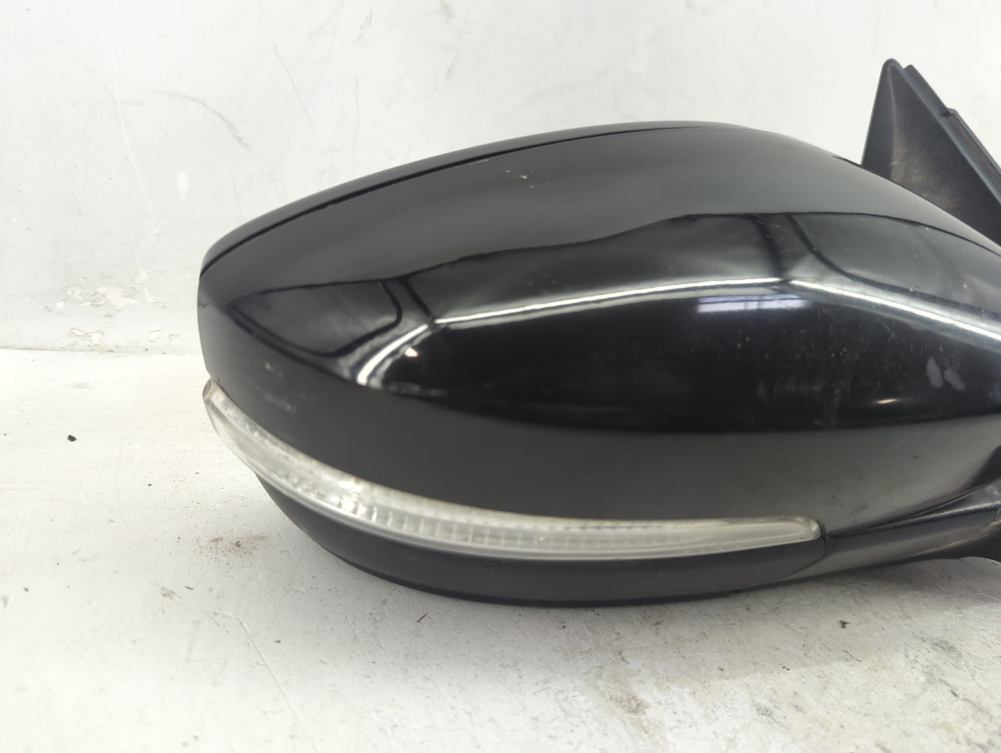 2011-2016 Volkswagen Jetta Passenger Side View Mirror - Right Door Mirror OEM Used - Oemusedautoparts1.com