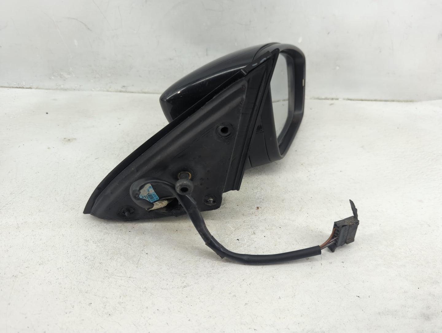 2011-2016 Volkswagen Jetta Passenger Side View Mirror - Right Door Mirror OEM Used - Oemusedautoparts1.com