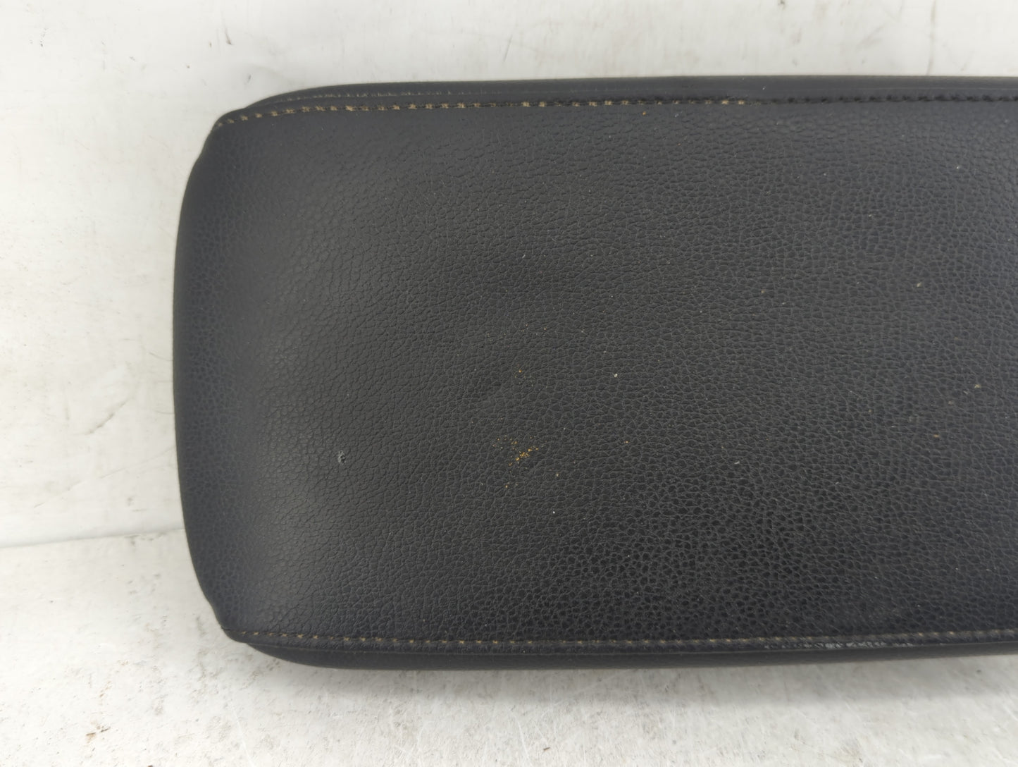2015 Volkswagen Jetta Center Console Armrest Cover Lid Fits OEM Used Auto Parts - Oemusedautoparts1.com