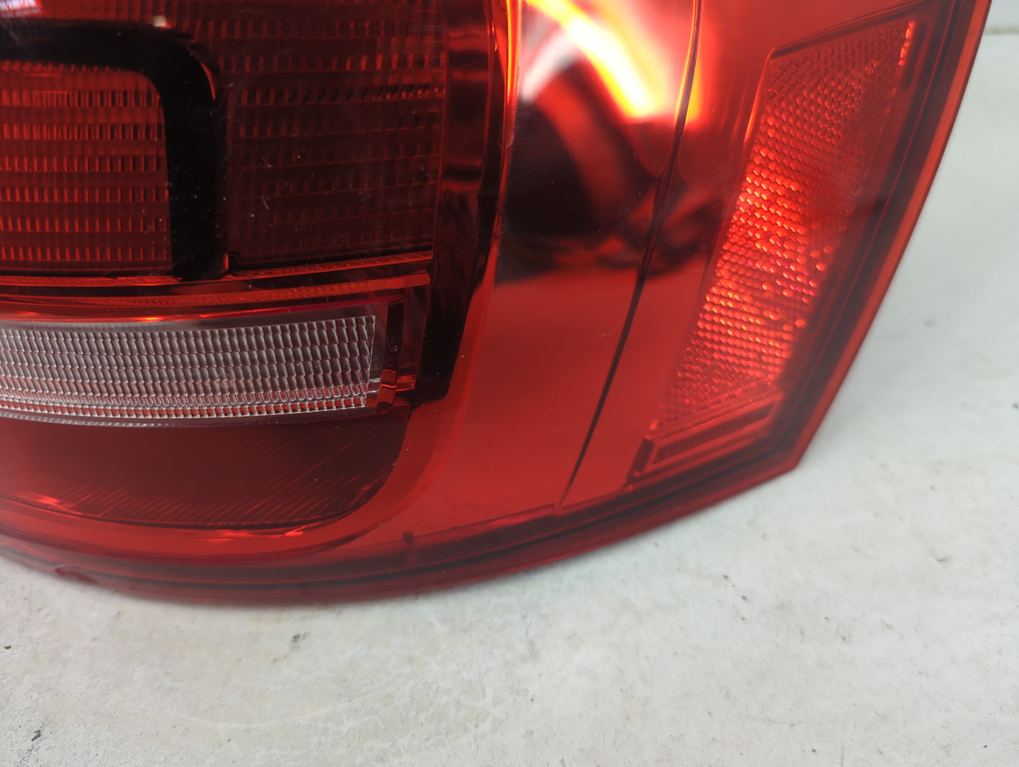 2015-2016 Volkswagen Jetta Tail Light Assembly Passenger Right OEM P/N:5C6 945 096 F Fits Fits 2015 2016 OEM Used Auto Parts