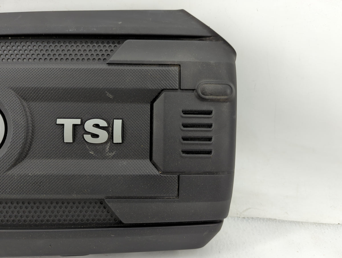 2015 Volkswagen Jetta Engine Cover 1388988 - Oemusedautoparts1.com