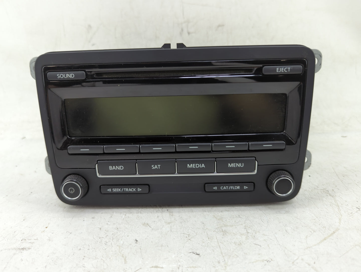 2015-2017 Volkswagen Jetta Radio AM FM Cd Player Receiver Replacement P/N:1K0 035 164 J Fits Fits 2015 2016 2017 OEM Used Au