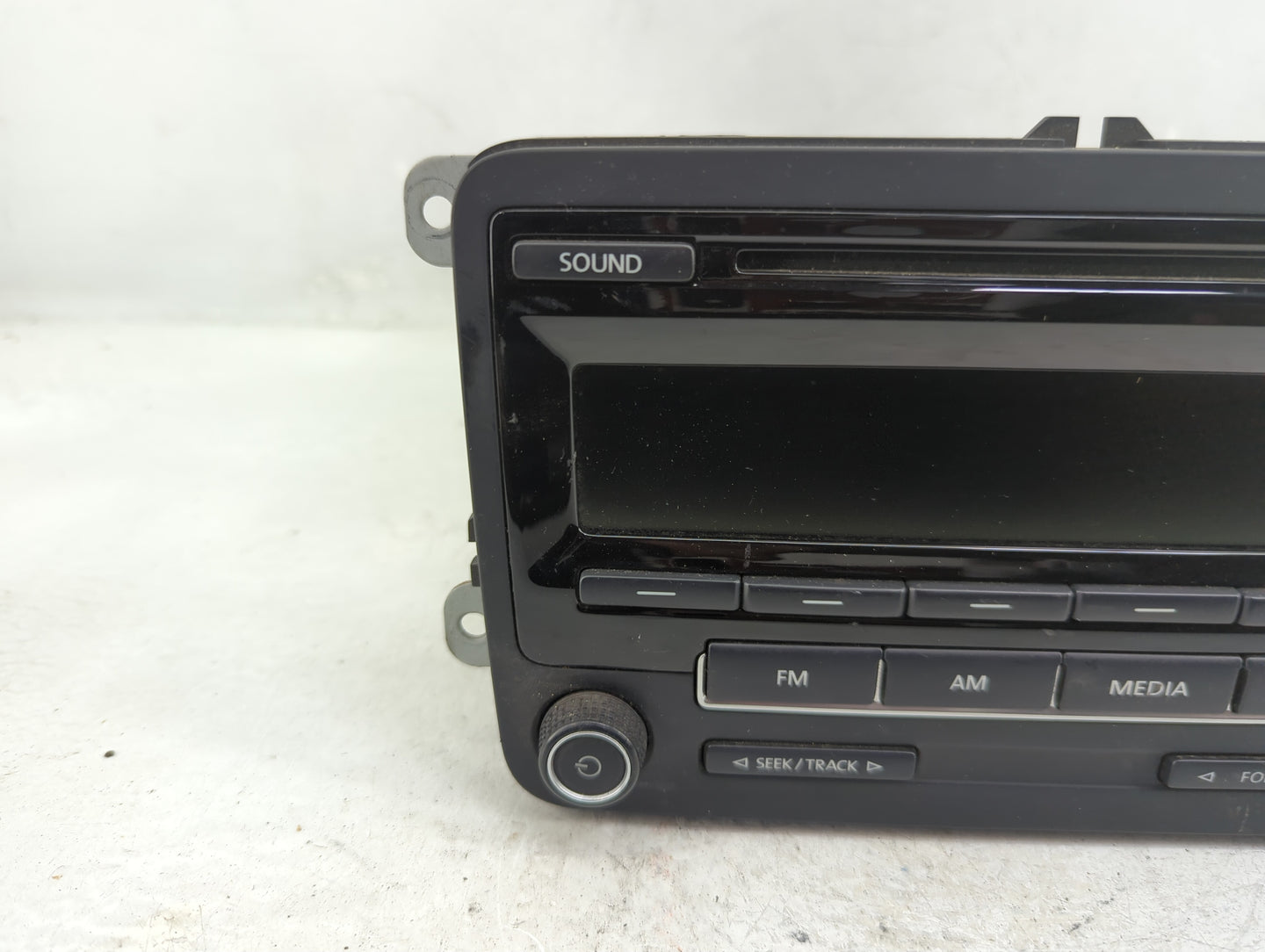 2015-2017 Volkswagen Jetta Radio AM FM Cd Player Receiver Replacement P/N:1K0 035 164 H Fits Fits 2014 2015 2016 2017 OEM Us