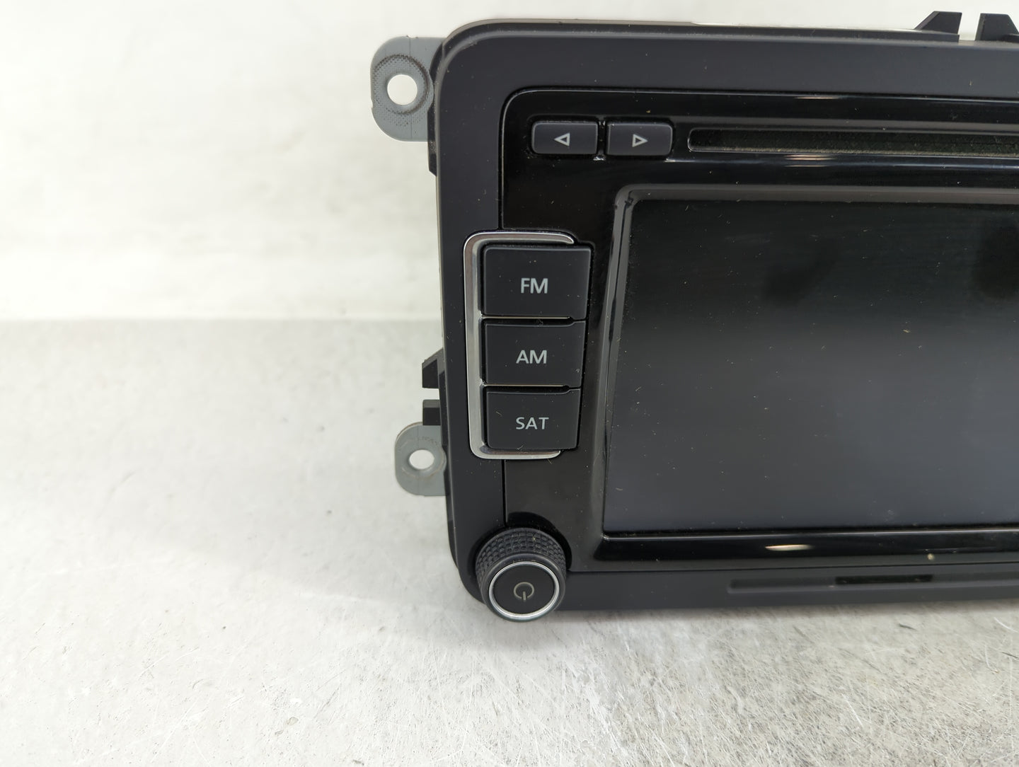 2015-2017 Volkswagen Jetta Radio AM FM Cd Player Receiver Replacement P/N:1K0 035 188 H Fits Fits 2015 2016 2017 OEM Used Au