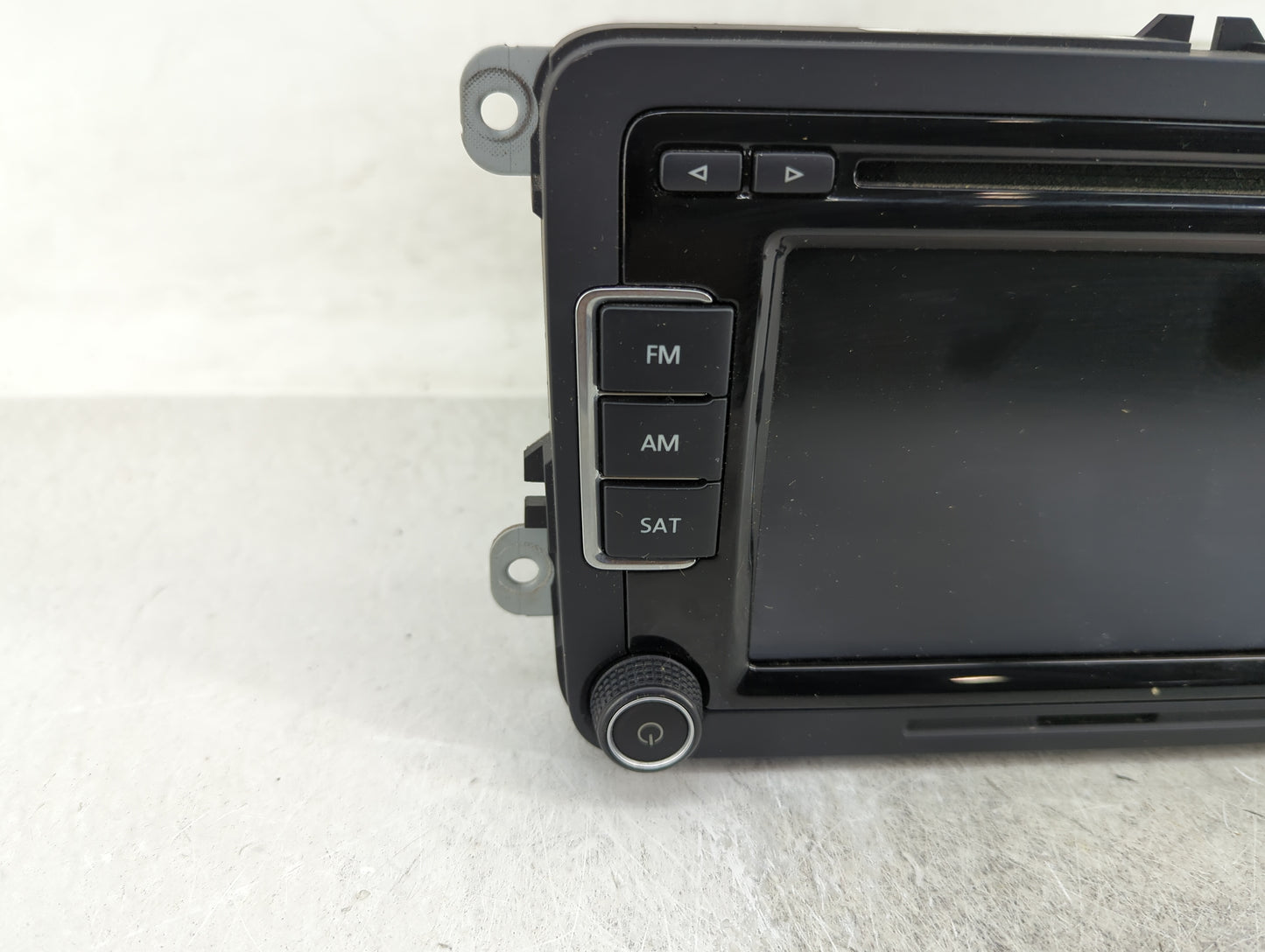 2015-2017 Volkswagen Jetta Radio AM FM Cd Player Receiver Replacement P/N:1K0 035 188 H Fits Fits 2015 2016 2017 OEM Used Au