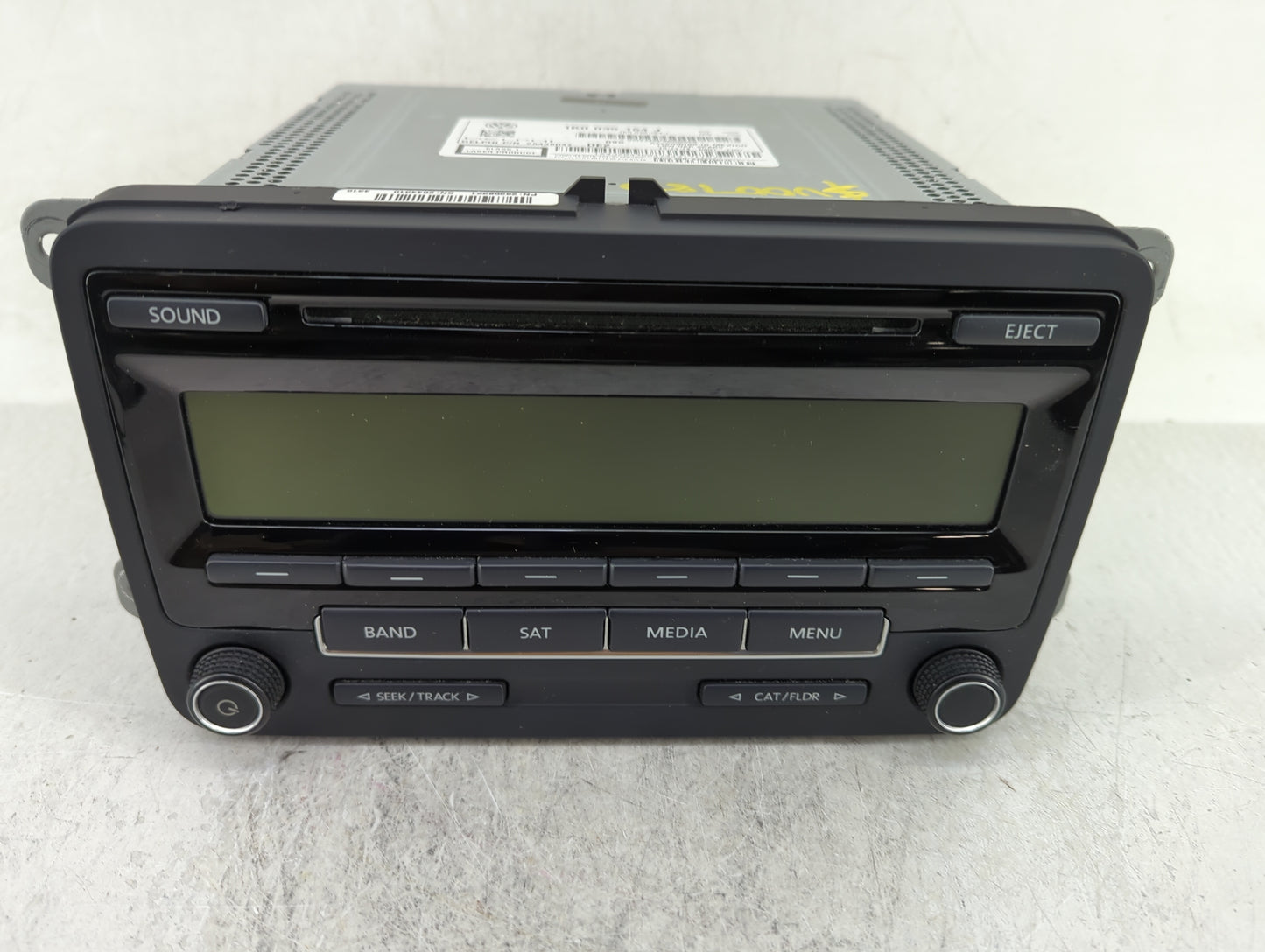 2015-2017 Volkswagen Jetta Radio AM FM Cd Player Receiver Replacement P/N:1K0 035 164 J Fits Fits 2015 2016 2017 OEM Used Au