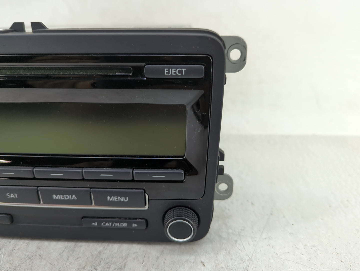 2015-2017 Volkswagen Jetta Radio AM FM Cd Player Receiver Replacement P/N:1K0 035 164 J Fits Fits 2015 2016 2017 OEM Used Au
