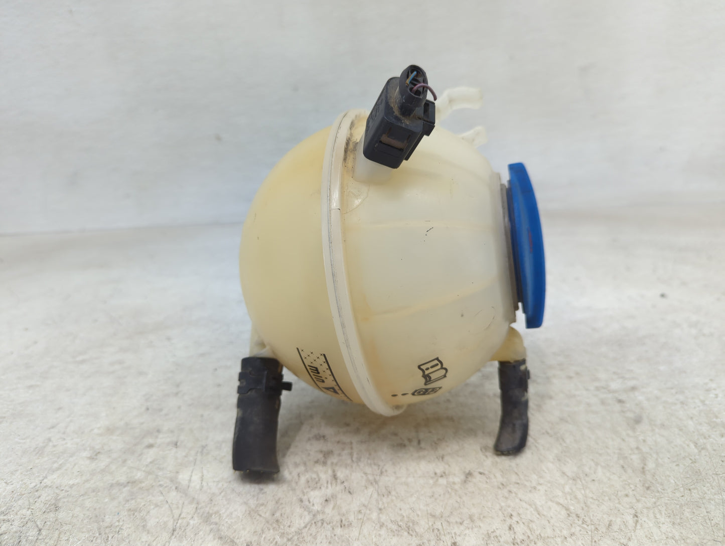 2005 Volkswagen Jetta Radiator Coolant Overflow Expansion Tank Bottle 1409766 - Oemusedautoparts1.com