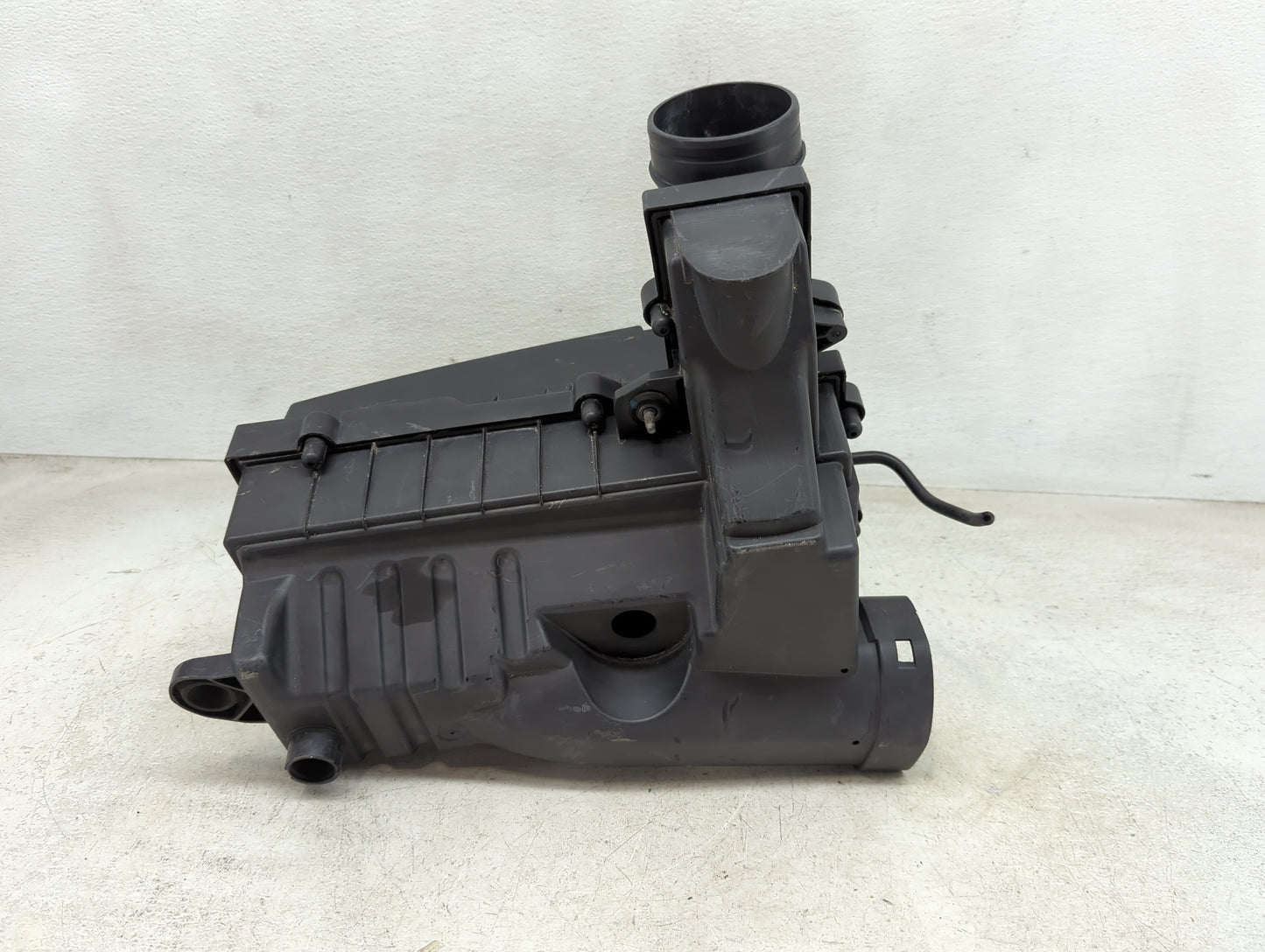 2013-2018 Volkswagen Jetta Air Cleaner Intake-duct Hose Tube - Oemusedautoparts1.com