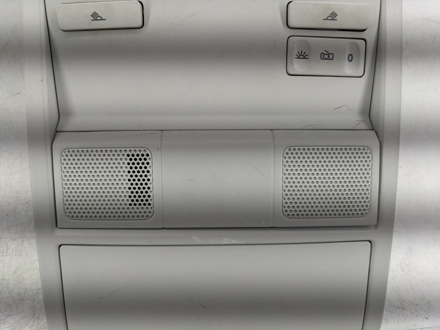 2015-2018 Volkswagen Jetta Overhead Roof Console Interior Dome Light - Oemusedautoparts1.com