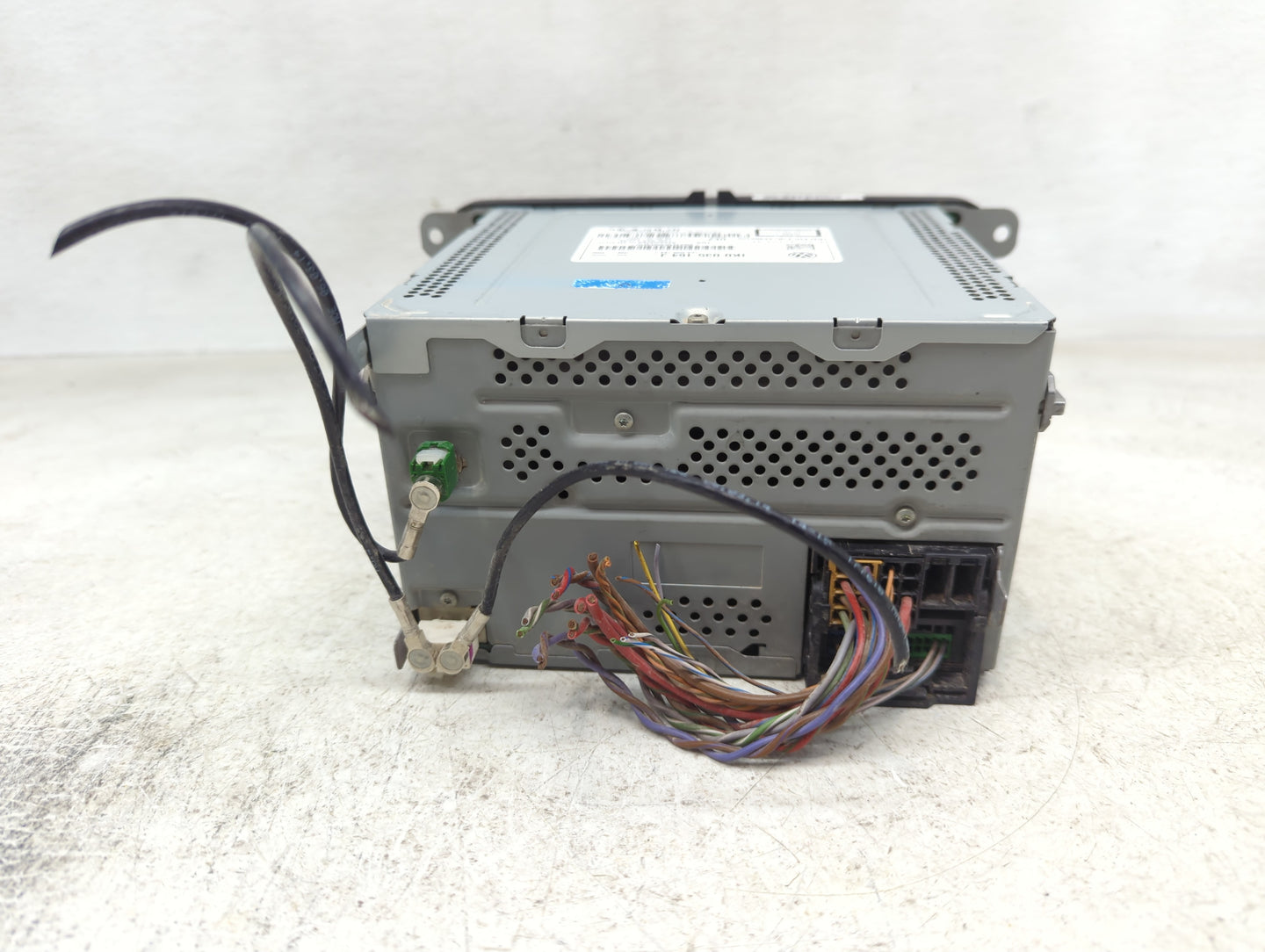 2015-2017 Volkswagen Jetta Radio AM FM Cd Player Receiver Replacement P/N:1K0 035 164 J Fits Fits 2015 2016 2017 OEM Used Au