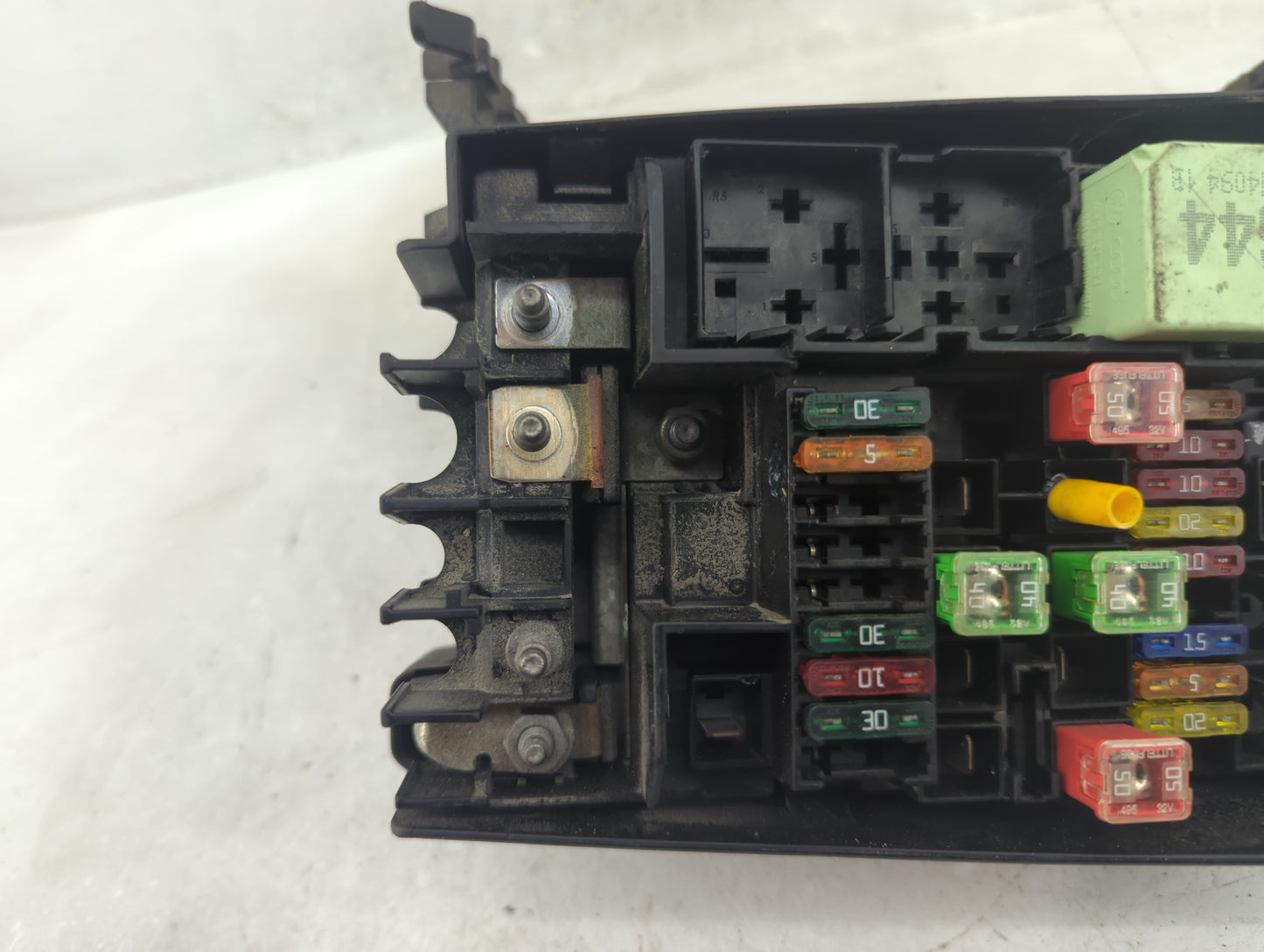 2015-2018 Volkswagen Jetta Fusebox Fuse Box Panel Relay Module Fits Fits 2015 2016 2017 2018 OEM Used Auto Parts - Oemusedau