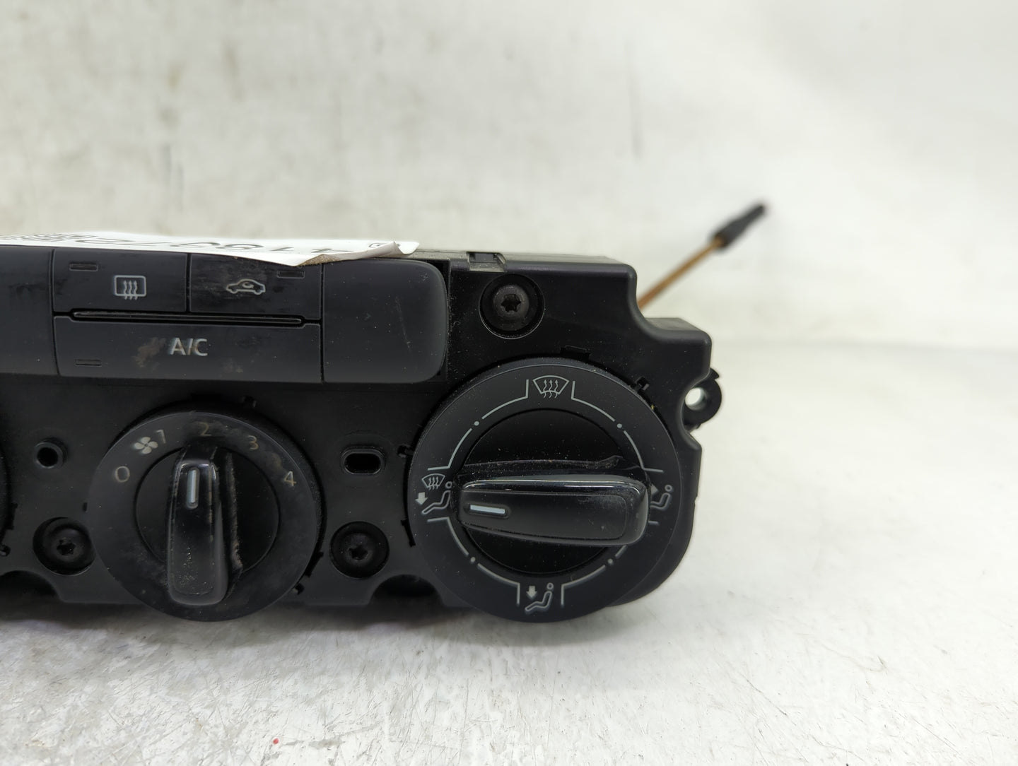 2015-2017 Volkswagen Jetta Climate Control Module Temperature AC/Heater Replacement P/N:5C1 819 045 Fits Fits 2015 2016 2017