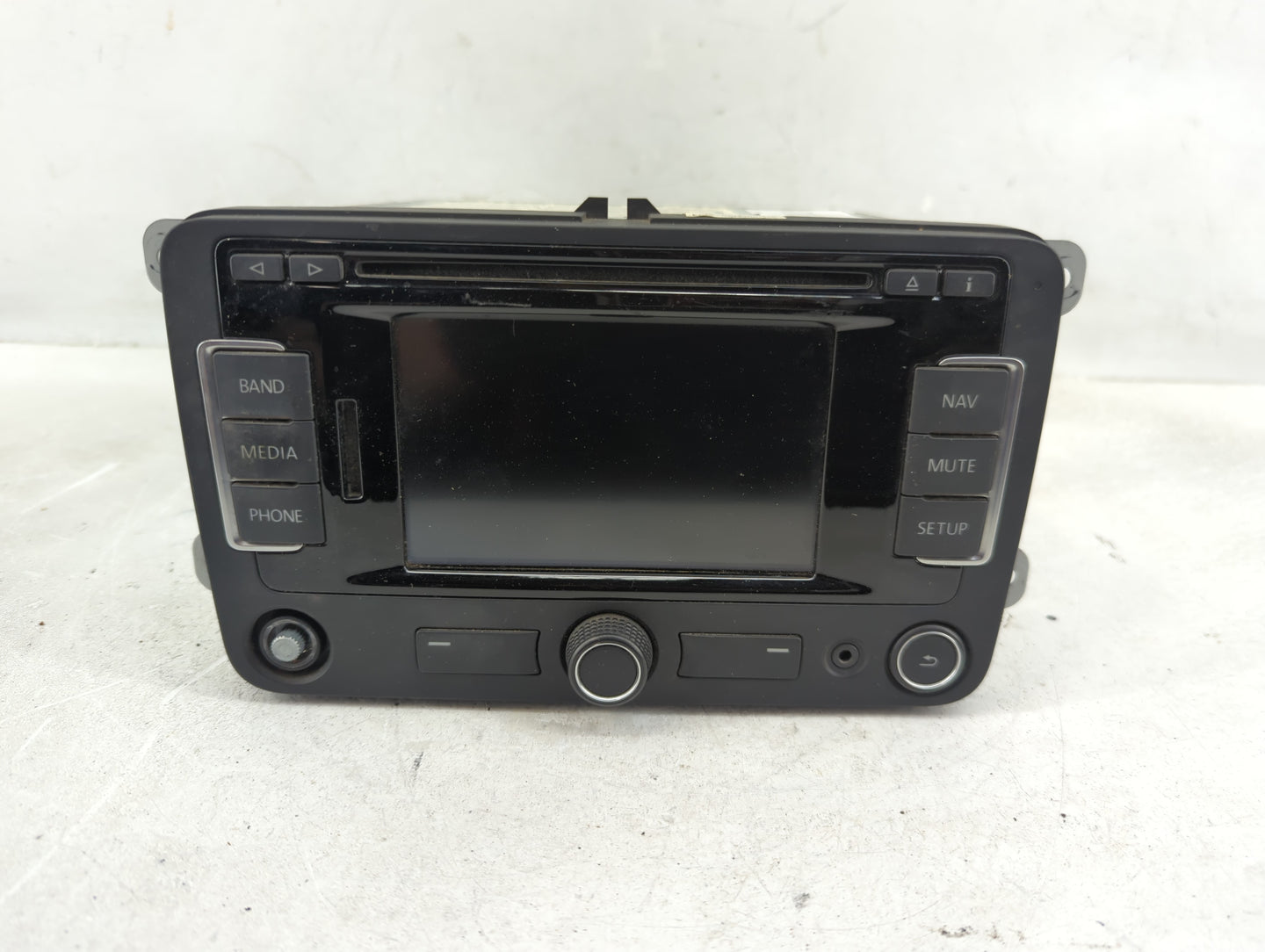 2015-2016 Volkswagen Jetta Radio AM FM Cd Player Receiver Replacement P/N:1Q0 035 274 B Fits Fits 2015 2016 OEM Used Auto Pa