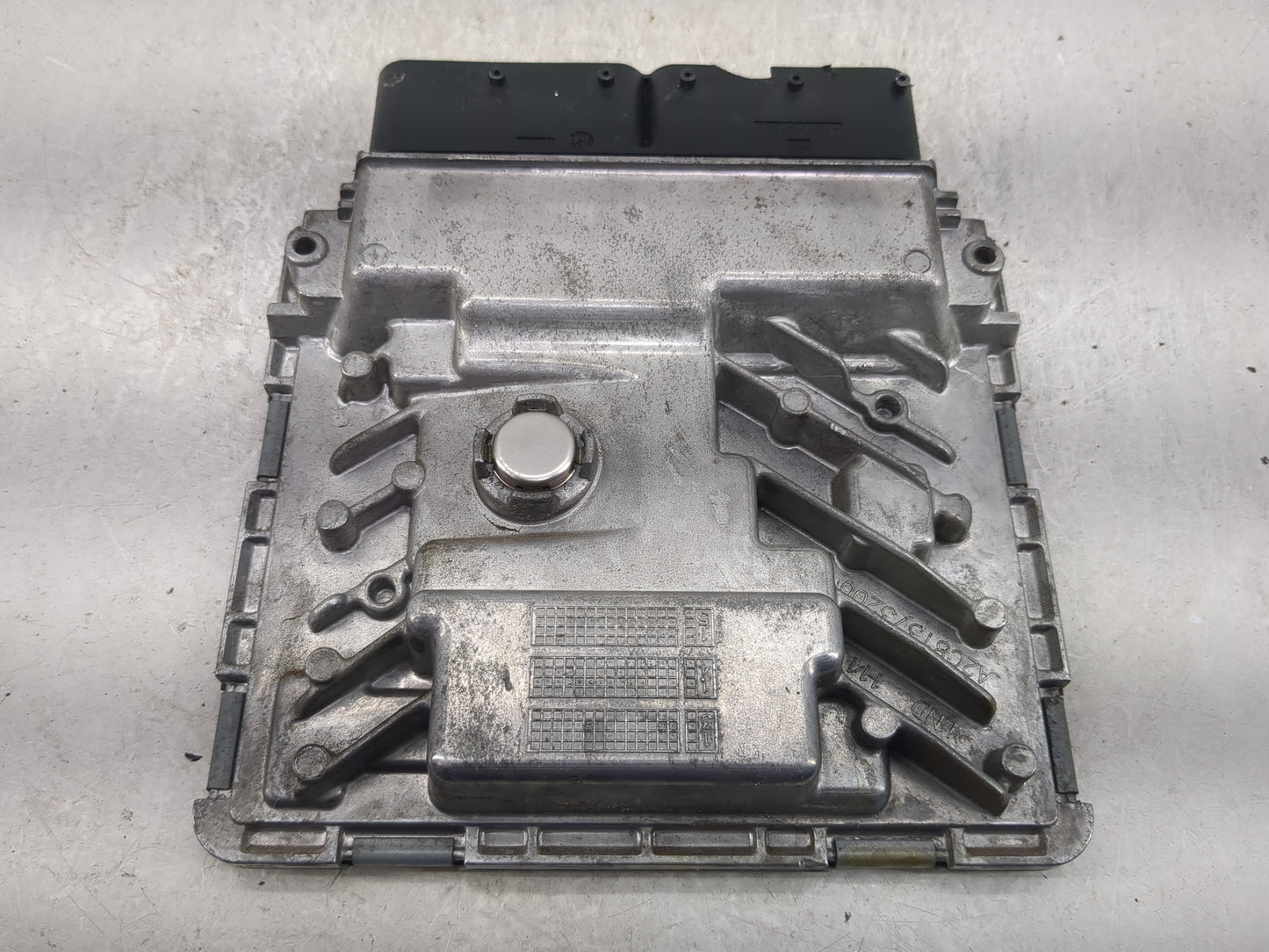 2015-2017 Volkswagen Jetta PCM Engine Control Computer ECU ECM PCU OEM P/N:06K907425C A2C85200400AAA Fits Fits 2015 2016 201