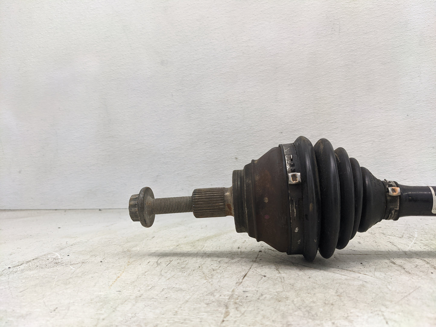 2005-2018 Volkswagen Jetta Axle Shaft Front Driver Cv C/v - Oemusedautoparts1.com