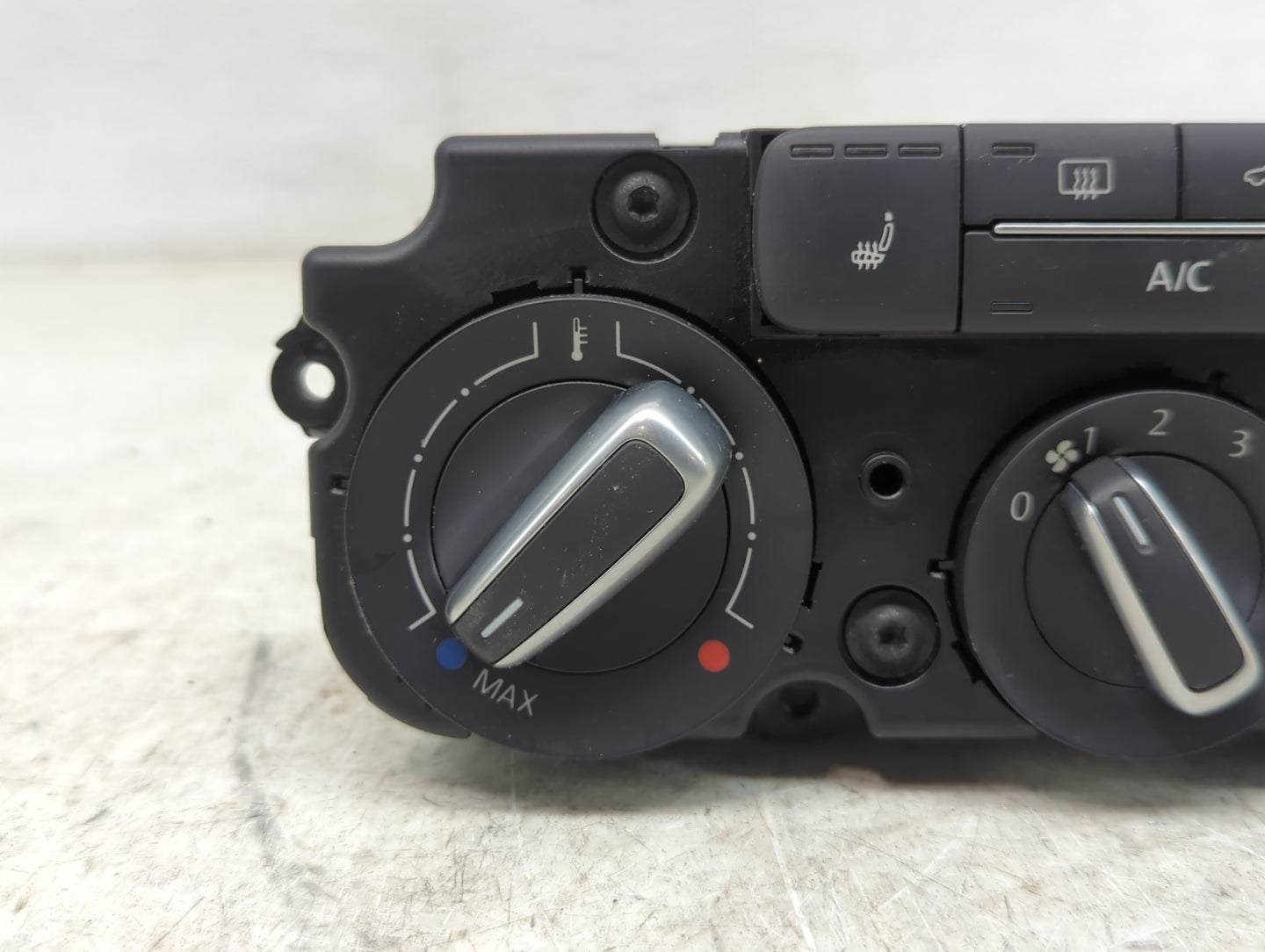 2015-2018 Volkswagen Jetta Climate Control Module Temperature AC/Heater Replacement P/N:5C1819045 Fits Fits 2015 2016 2017 2