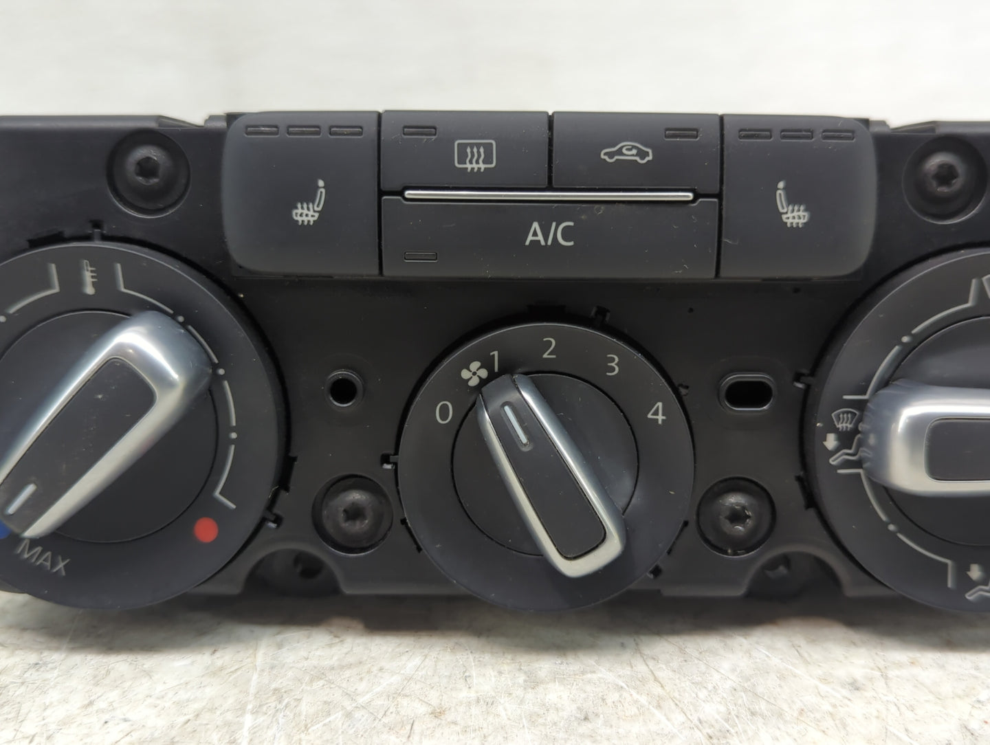 2015-2018 Volkswagen Jetta Climate Control Module Temperature AC/Heater Replacement P/N:5C1819045 Fits Fits 2015 2016 2017 2