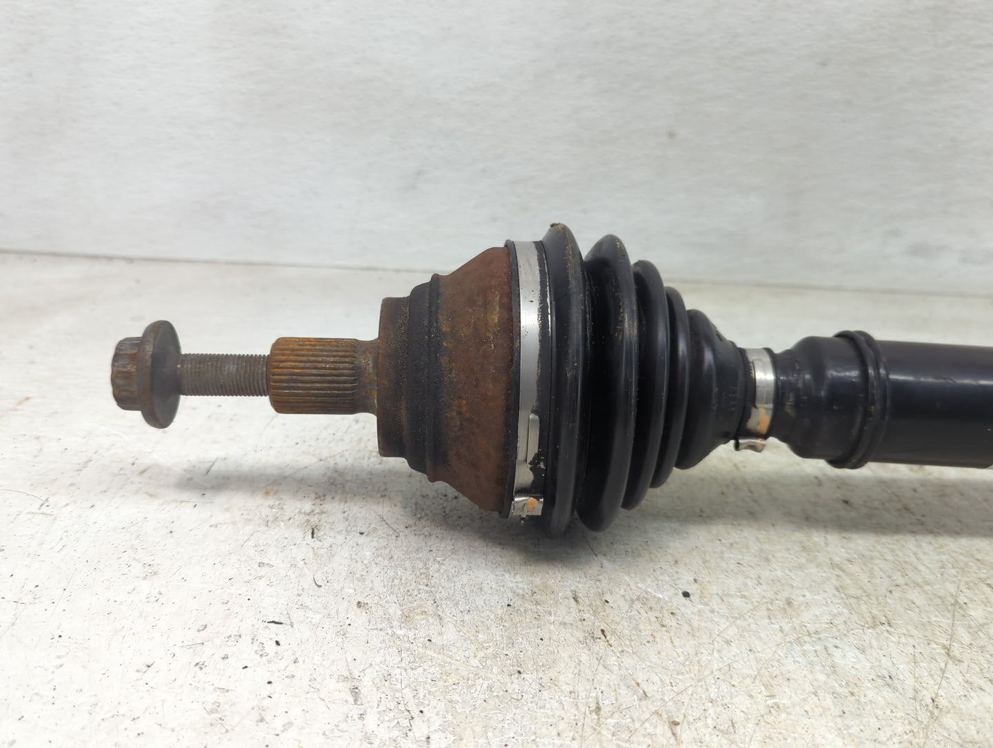 2005-2018 Volkswagen Jetta Axle Shaft Front Passenger Cv C/v - Oemusedautoparts1.com
