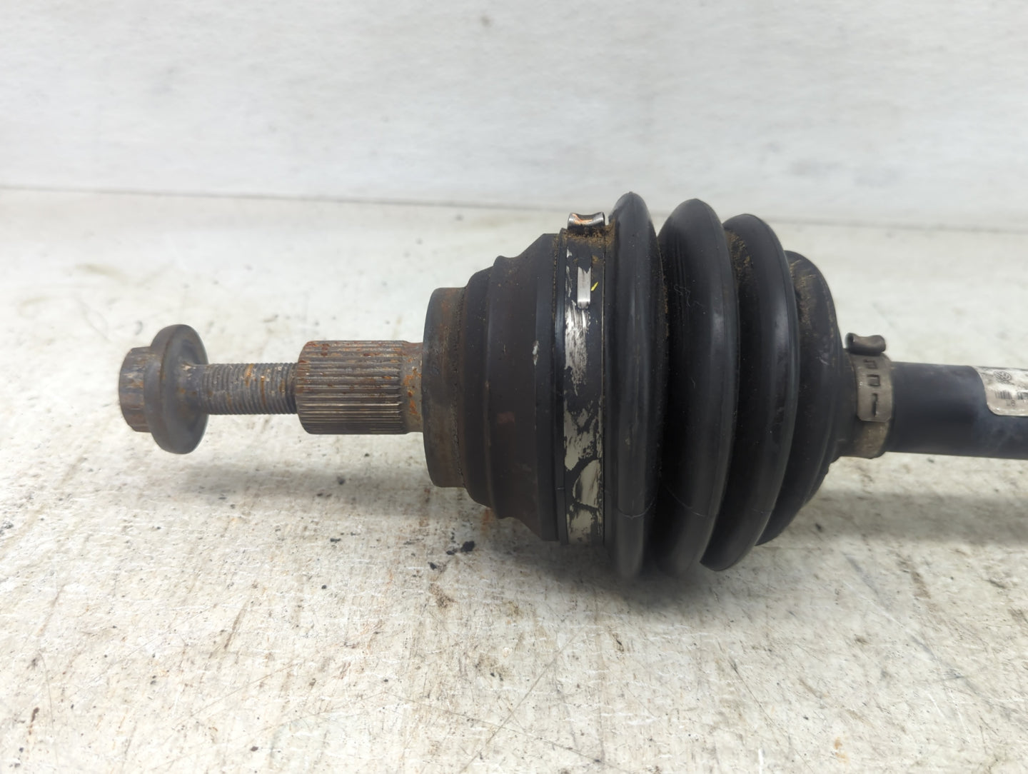 2011-2017 Volkswagen Jetta Axle Shaft Front Driver Cv C/v - Oemusedautoparts1.com