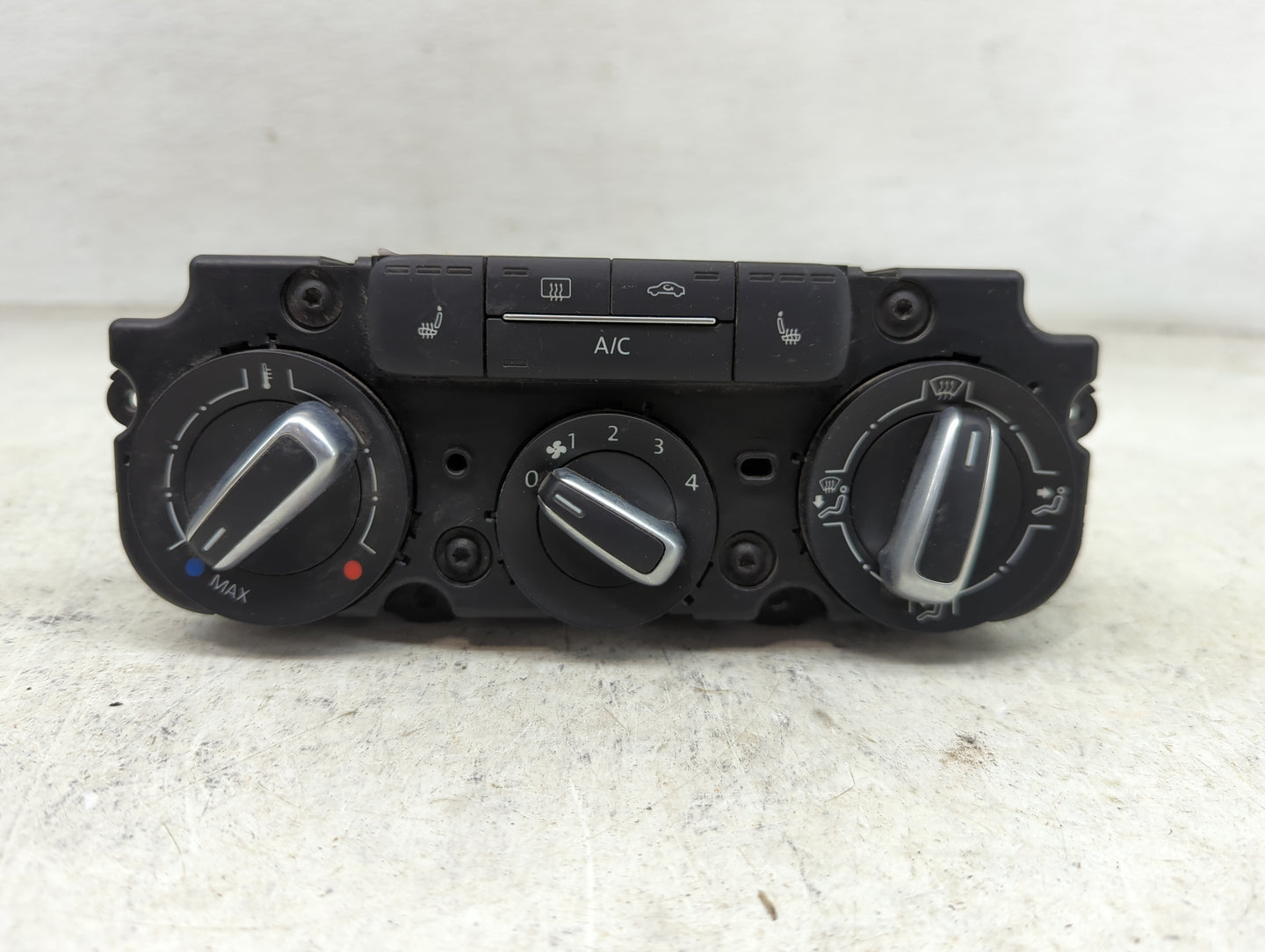 2015-2018 Volkswagen Jetta Climate Control Module Temperature AC/Heater Replacement P/N:5C1819045 Fits Fits 2015 2016 2017 2