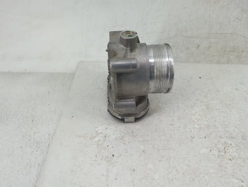 2014-2017 Volkswagen Jetta Throttle Body P/N:06K133062E Fits Fits 2014 2015 2016 2017 OEM Used Auto Parts - Oemusedautoparts