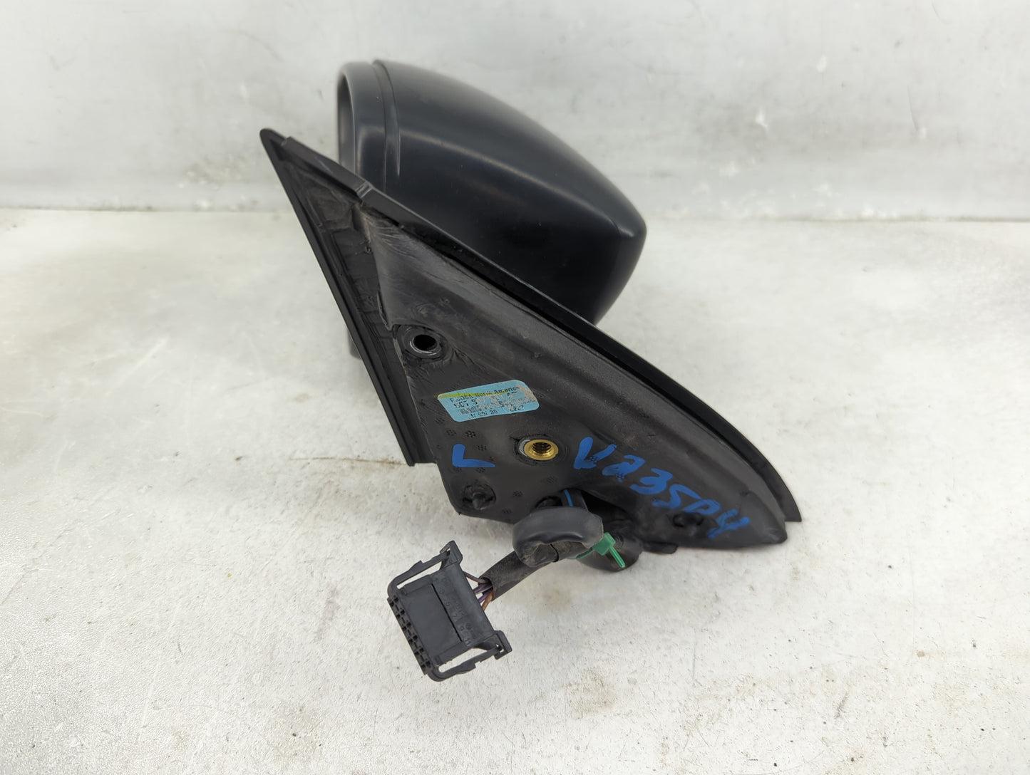 2011-2016 Volkswagen Jetta Driver Side View Mirror - Left Door Mirror OEM Used - Oemusedautoparts1.com