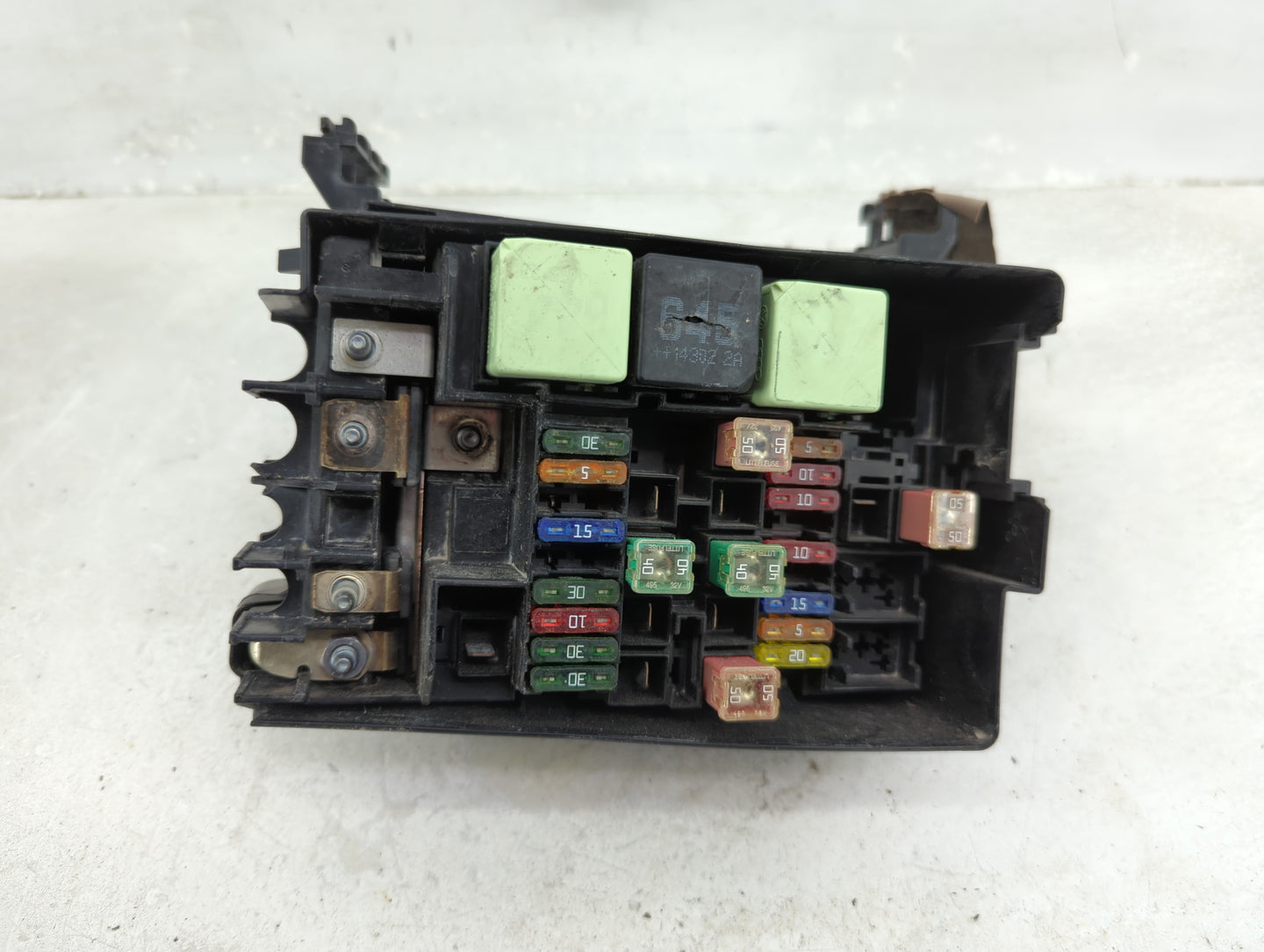 2015-2018 Volkswagen Jetta Fusebox Fuse Box Panel Relay Module Fits Fits 2015 2016 2017 2018 OEM Used Auto Parts - Oemusedau