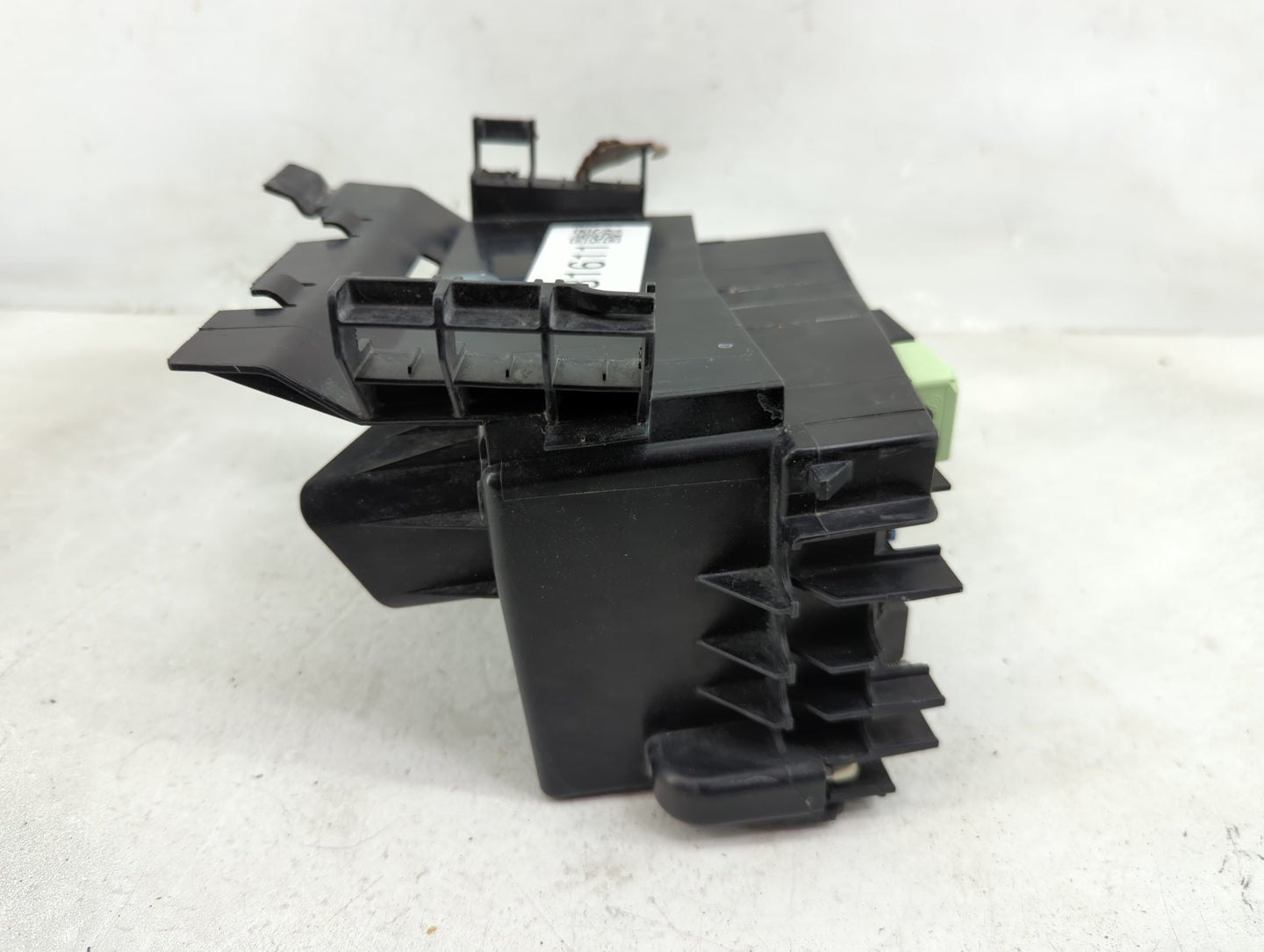 2015-2018 Volkswagen Jetta Fusebox Fuse Box Panel Relay Module Fits Fits 2015 2016 2017 2018 OEM Used Auto Parts - Oemusedau