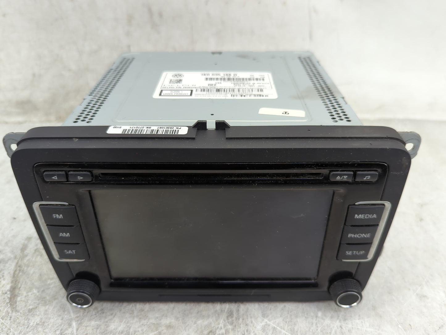 2015-2017 Volkswagen Jetta Radio AM FM Cd Player Receiver Replacement P/N:1K0035188H 28463401 Fits Fits 2014 2015 2016 2017 