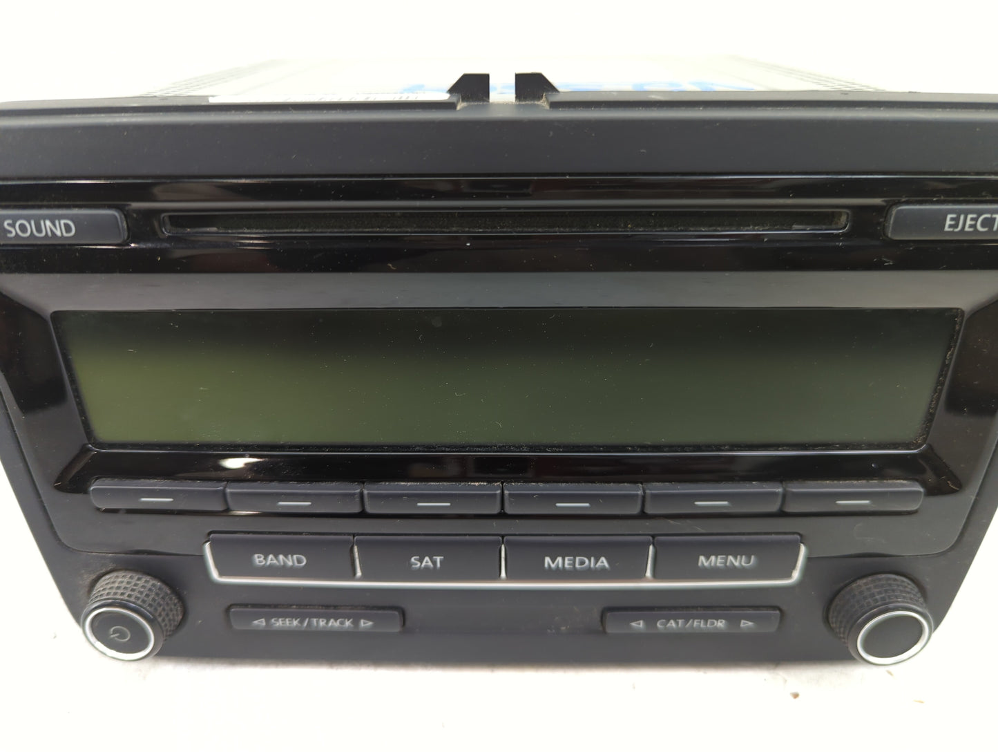 2015-2017 Volkswagen Jetta Radio AM FM Cd Player Receiver Replacement P/N:1K0035164J 28438047 Fits Fits 2015 2016 2017 OEM U