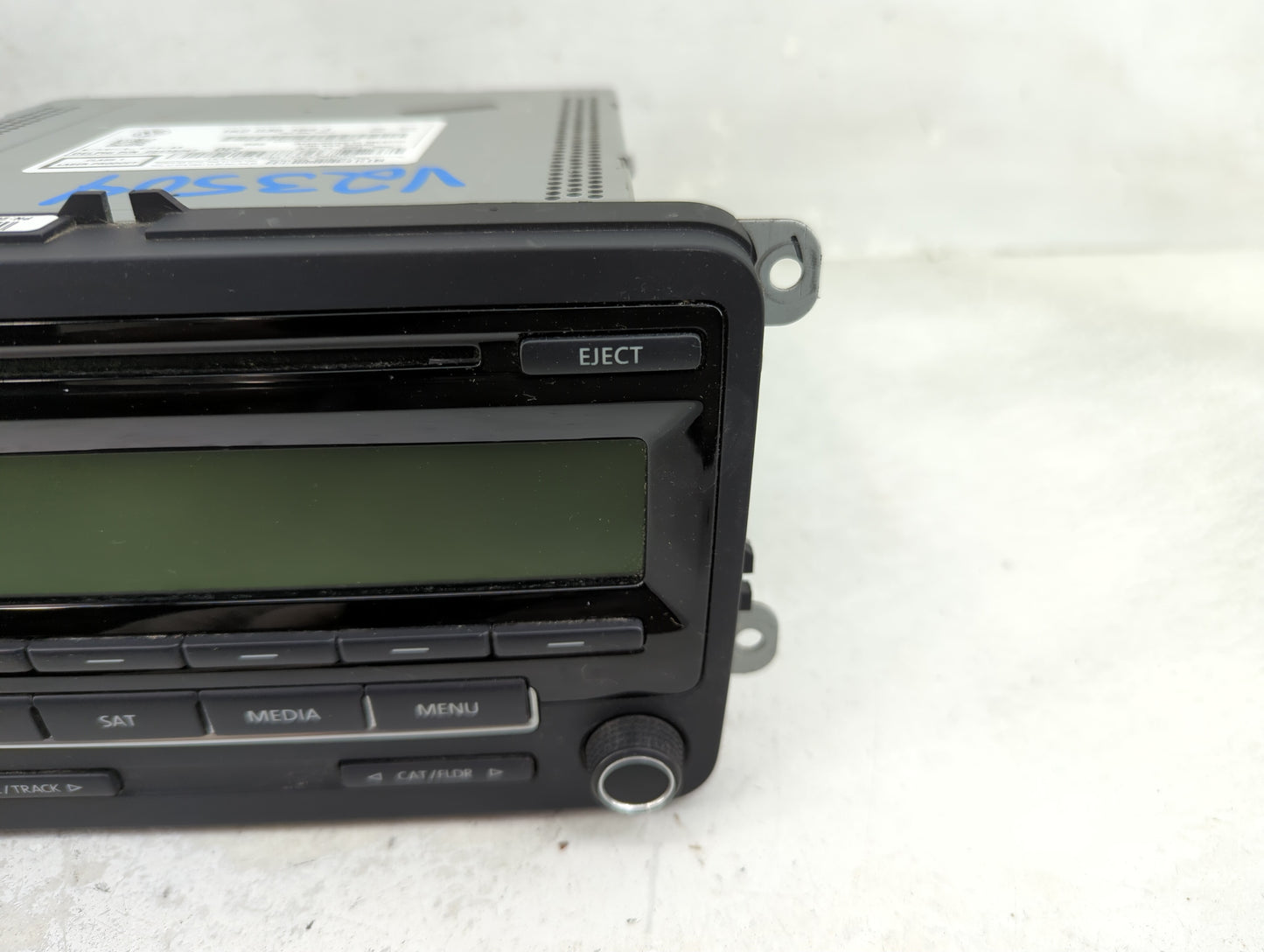 2015-2017 Volkswagen Jetta Radio AM FM Cd Player Receiver Replacement P/N:1K0035164J 28438047 Fits Fits 2015 2016 2017 OEM U
