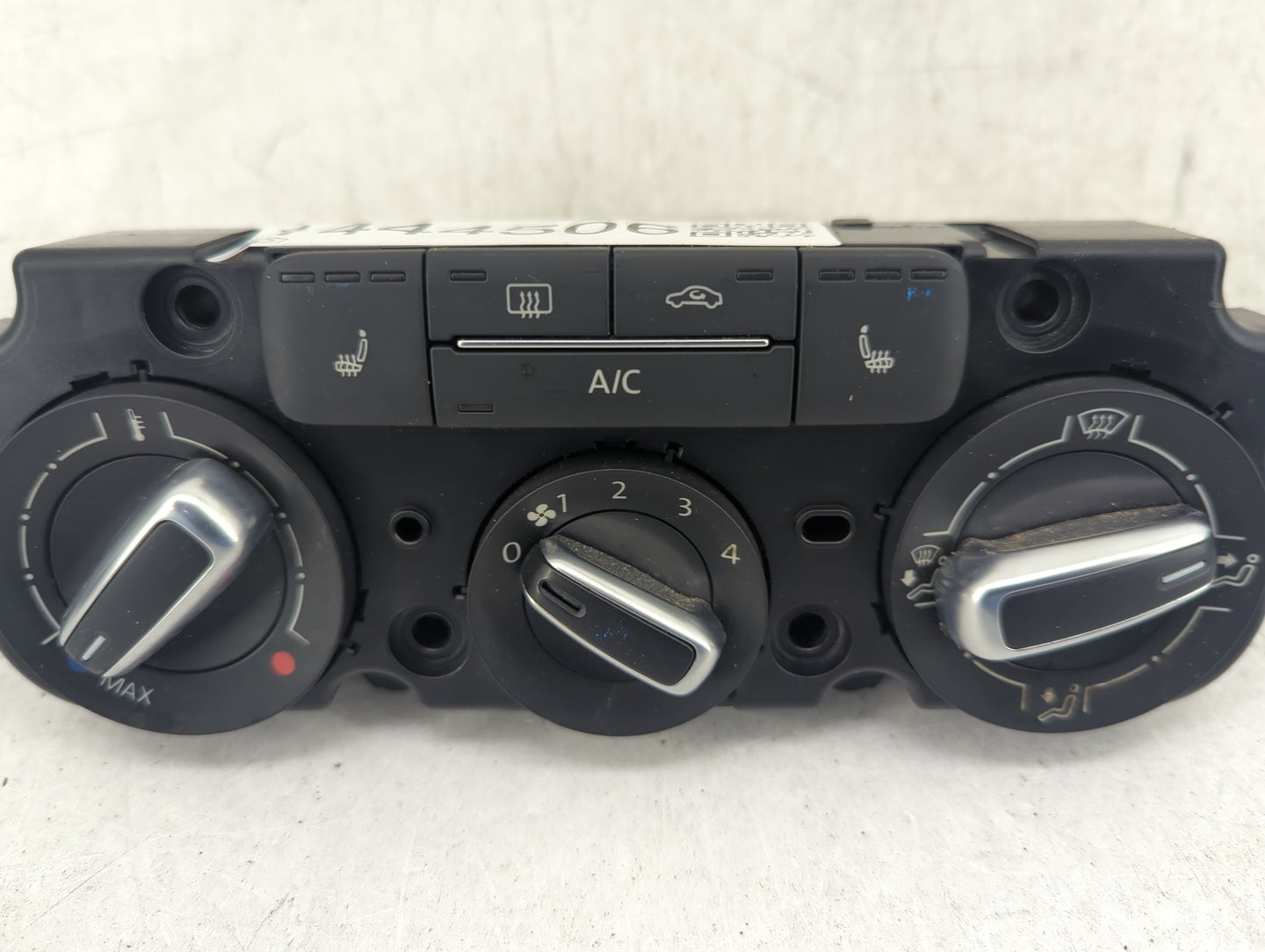 2015-2018 Volkswagen Jetta Climate Control Module Temperature AC/Heater Replacement P/N:5C0820047CG 90151-907/0004 Fits OEM 