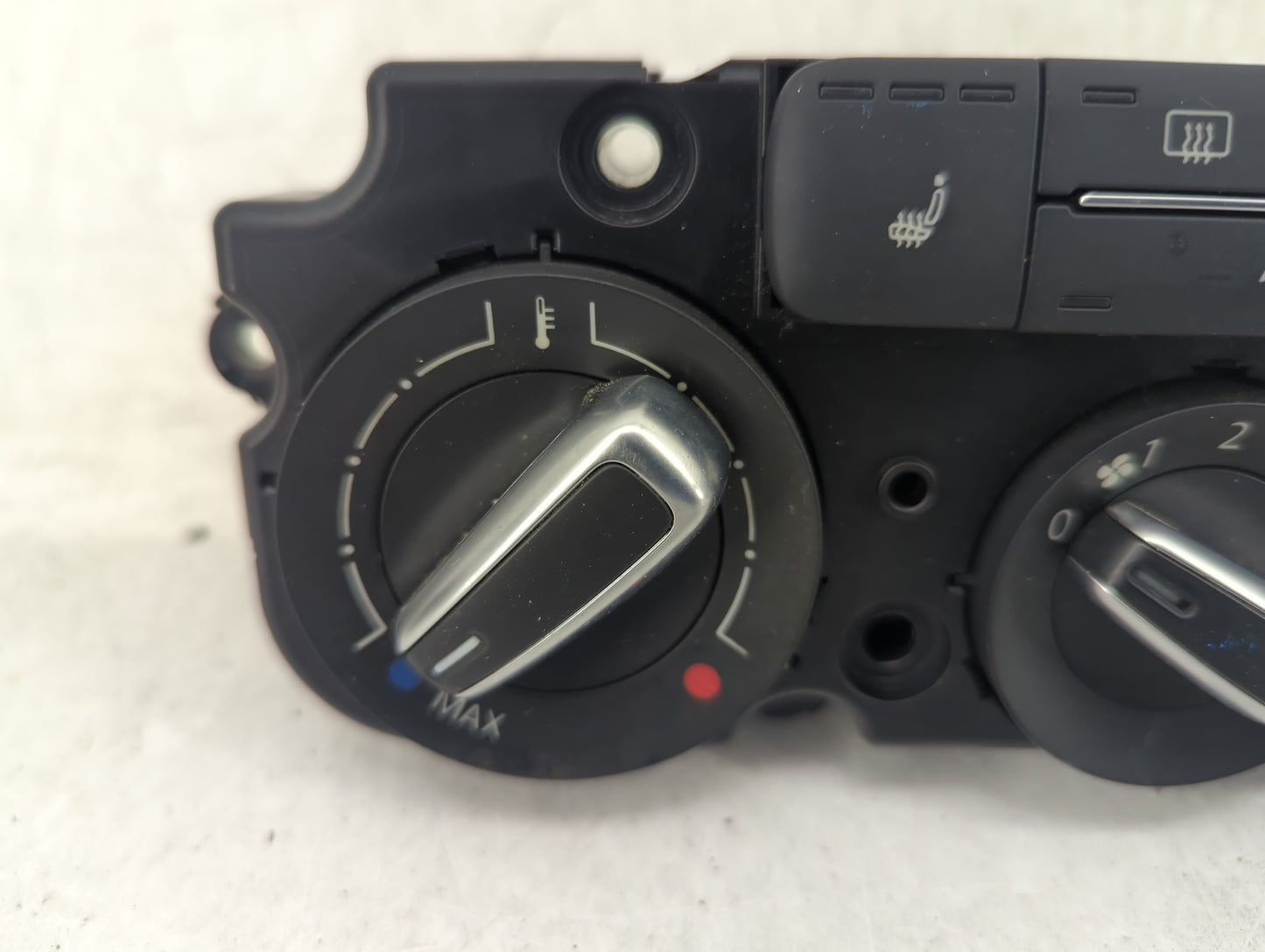 2015-2018 Volkswagen Jetta Climate Control Module Temperature AC/Heater Replacement P/N:5C0820047CG 90151-907/0004 Fits OEM 