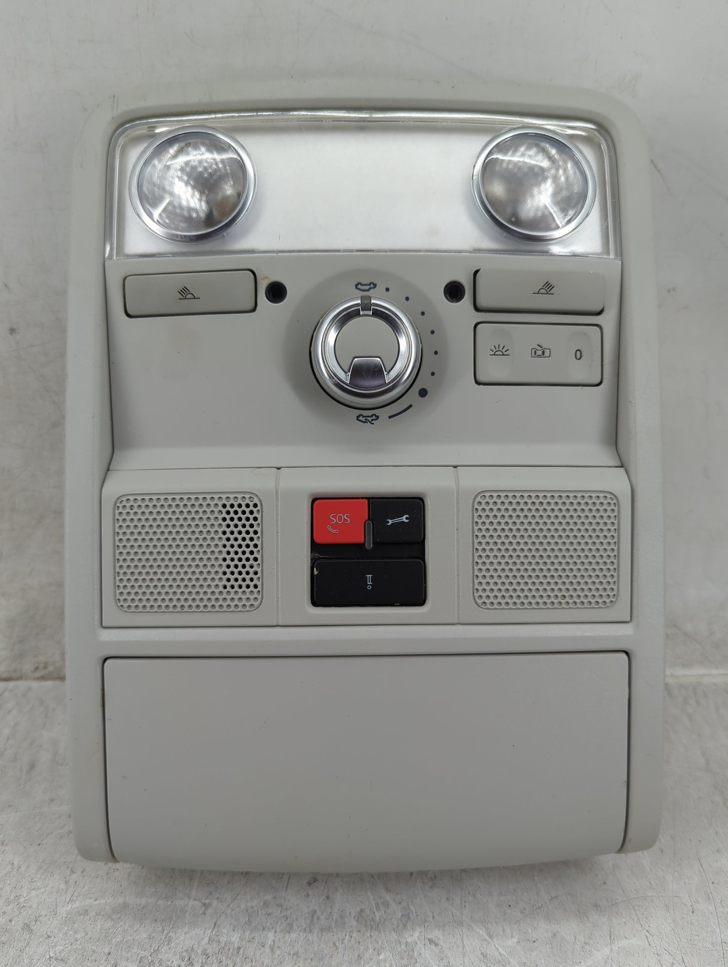 2015 Volkswagen Jetta Overhead Roof Console - Oemusedautoparts1.com