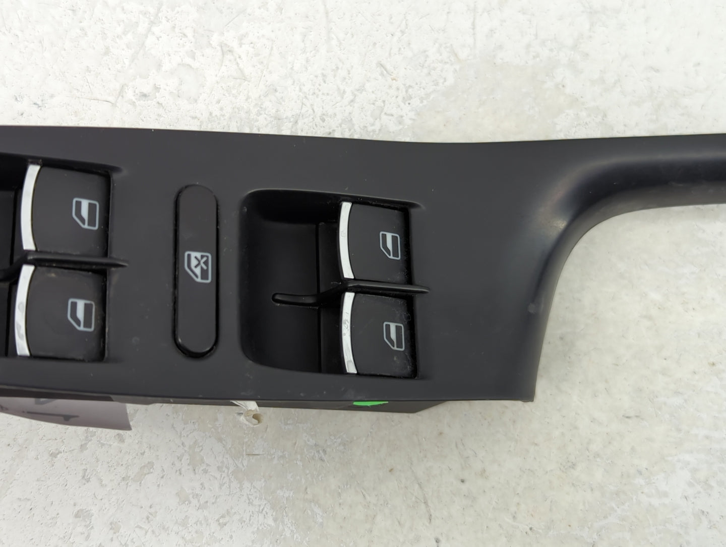 2011-2018 Volkswagen Jetta Master Power Window Switch Replacement Driver Side Left Fits OEM Used Auto Parts - Oemusedautopar
