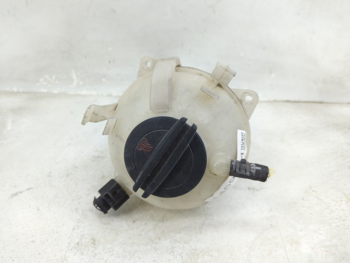 2005 Volkswagen Jetta Radiator Coolant Overflow Expansion Tank Bottle 1459564 - Oemusedautoparts1.com