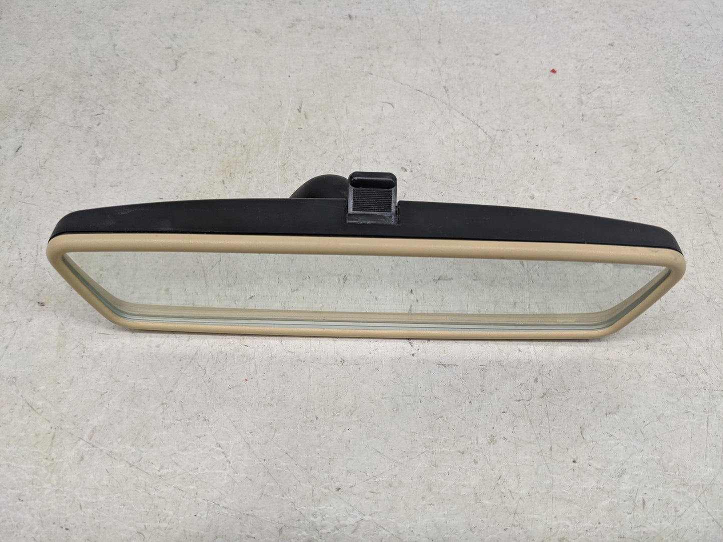 2015 Volkswagen Jetta Interior Rear View Mirror Replacement OEM P/N:E9 01 4025 Fits OEM Used Auto Parts - Oemusedautoparts1.