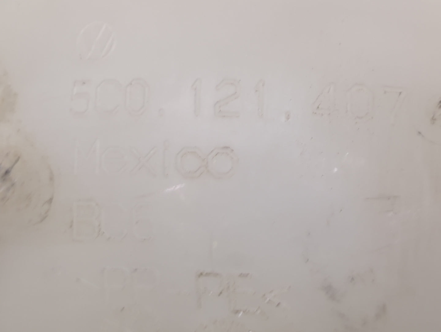2005 Volkswagen Jetta Radiator Coolant Overflow Expansion Tank Bottle 1465683 - Oemusedautoparts1.com