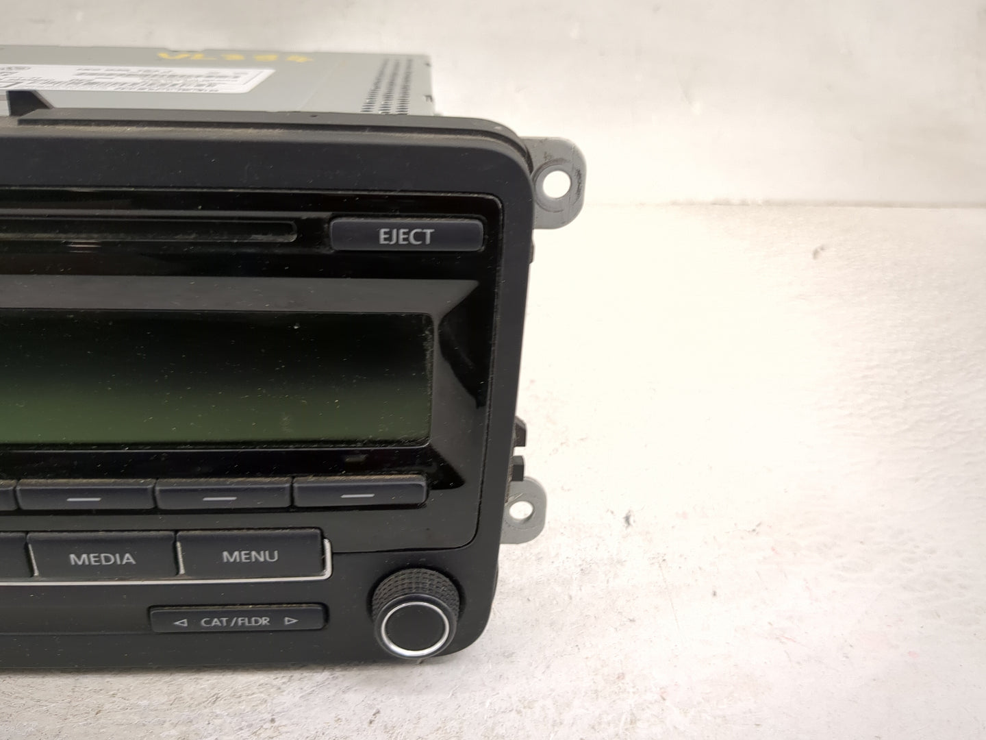 2015-2017 Volkswagen Jetta Radio AM FM Cd Player Receiver Replacement P/N:1K0035164J 28438047 Fits Fits 2015 2016 2017 OEM U