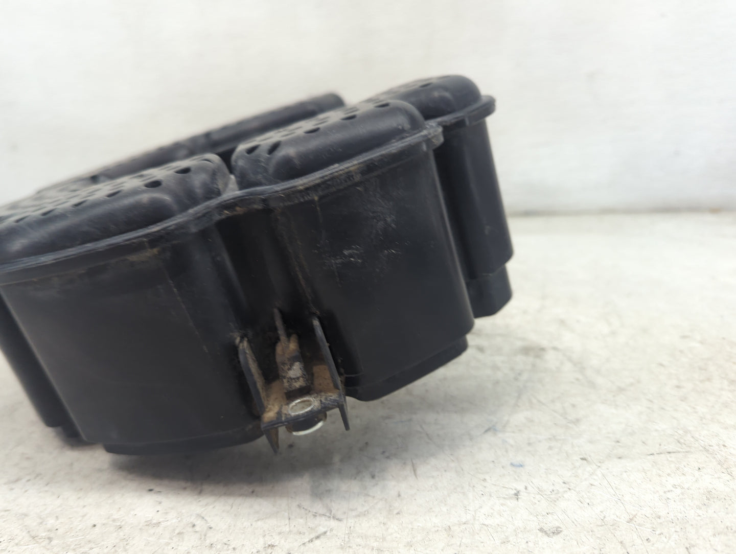 2015 Volkswagen Jetta Fuel Vapor Charcoal Canister 1479527 - Oemusedautoparts1.com
