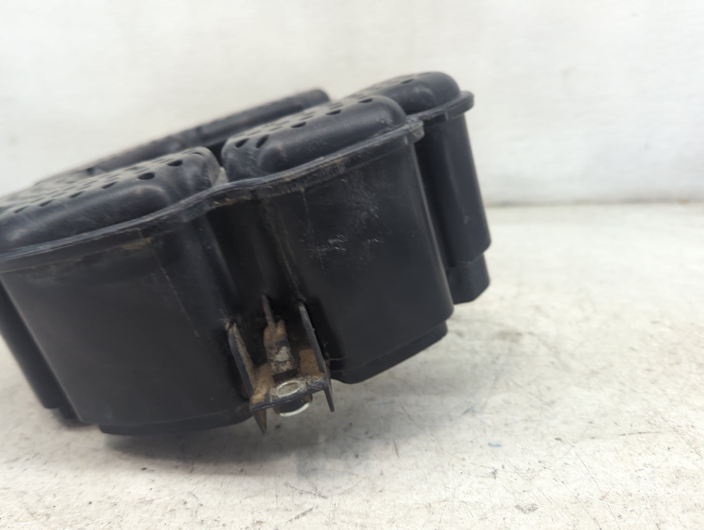 2015 Volkswagen Jetta Fuel Vapor Charcoal Canister 1479527 - Oemusedautoparts1.com