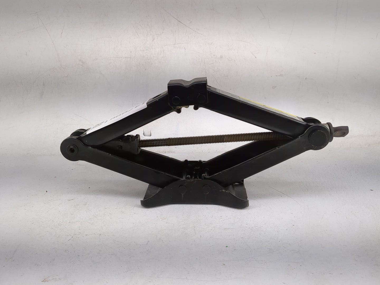 2015 Volkswagen Jetta Spare Scissor Car Jack 1479961 - Oemusedautoparts1.com