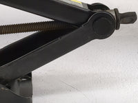 2015 Volkswagen Jetta Spare Scissor Car Jack 1479961 - Oemusedautoparts1.com