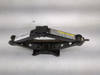 2015 Volkswagen Jetta Spare Scissor Car Jack 1479961 - Oemusedautoparts1.com