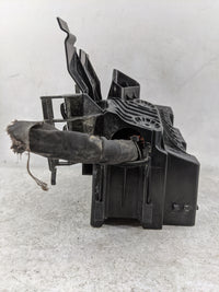 2015-2018 Volkswagen Jetta Fusebox Fuse Box Panel Relay Module P/N:4H0951253 Fits Fits 2015 2016 2017 2018 OEM Used Auto Par