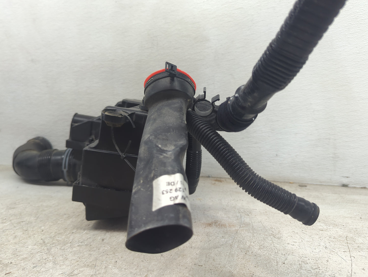 2013-2018 Volkswagen Jetta Air Cleaner Intake-duct Hose Tube 1481104 - Oemusedautoparts1.com