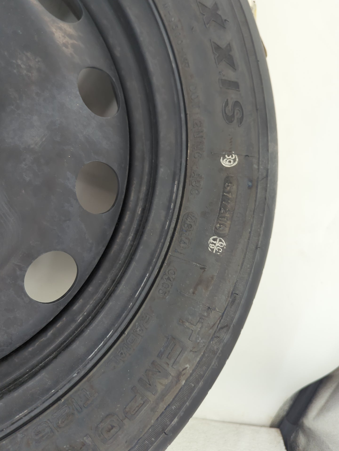 2015 Volkswagen Jetta Spare Donut Tire Wheel Rim Oem - Oemusedautoparts1.com