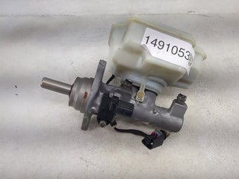 compare product 2009-2018 Volkswagen Jetta Brake Master Cylinder 1491053